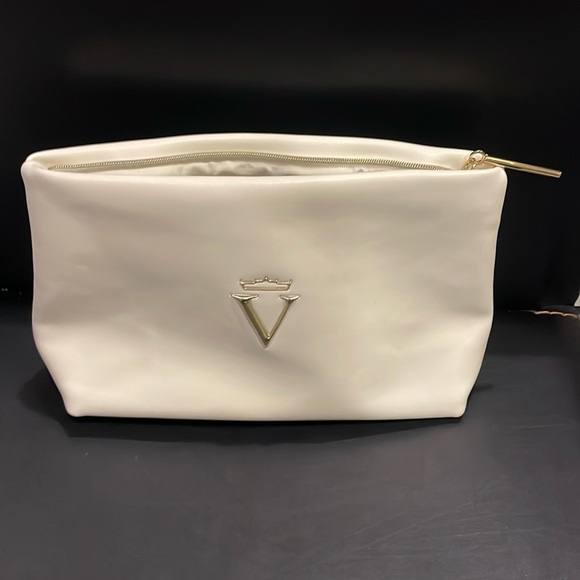 Brand New Valmont White Toiletry Zippered Pouch - Picture 1 of 12